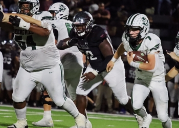Tornadoes Pull Away From Greeneville In Second Half For 31-13 Win