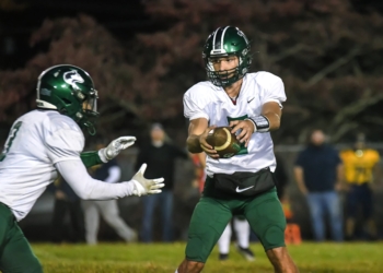 Huskies Come Up Short In Championship Clash With Cosby