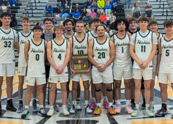 Huskies Use Winning Formula To Capture Region Championship