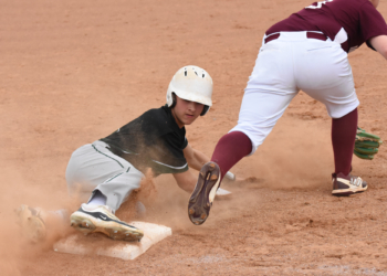 Huskies Get Past South Greene Late In 4-2 Win
