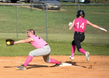 Lady Rebels Find Offense Again In 15-4 Win Over Chuckey-Doak