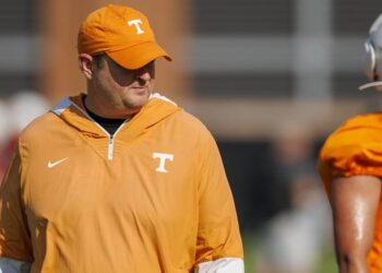 Tennessee Debuts At No. 18 in US LBM Preseason Coaches Poll