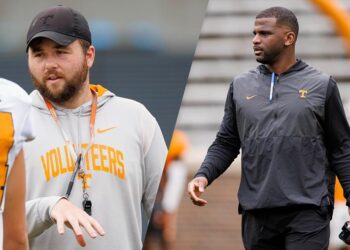 Crabtree, Pope Highlight Growth and Depth in Special Teams, WR Room
