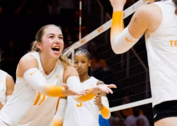Kerr Shines With Double-Double In Lady Vol Win Over Wofford