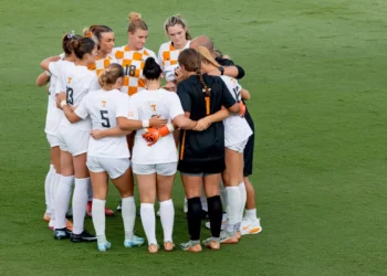 Tennessee Posts Fifth Straight Shutout Victory, Defeating Western Carolina, 3-0