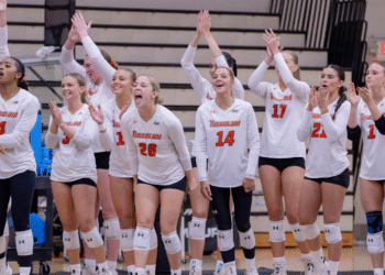 Tusculum Stuns Emory & Henry In Five Sets