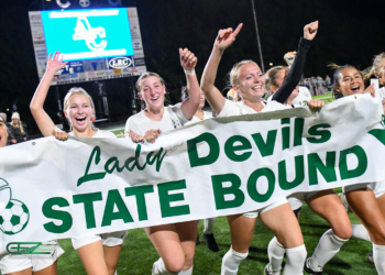 Horns Downed: Daniel’s Late Goal Sends Lady Devils Back To State