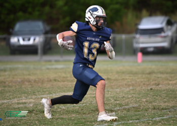 Buffaloes Struggle In 52-0 Loss To Happy Valley