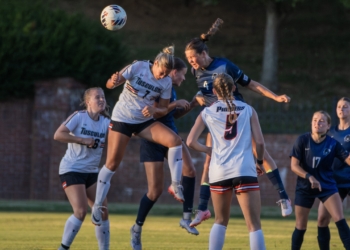 Pioneers, Railsplitters Play To 0-0 Draw
