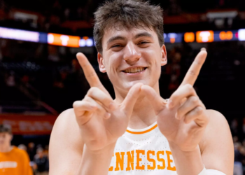 Vols Place #18 In Preseason AP Poll