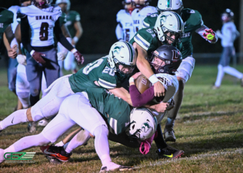 Huskies Looking For First Playoff Win As They Host Oliver Springs