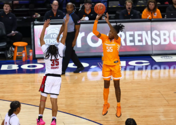 #9 NC State Edges #8 Tennessee In Opener, 80-77