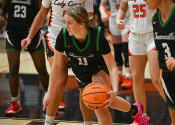 PHOTO GALLERY: Greeneville vs Morristown East Basketball 12-5-25