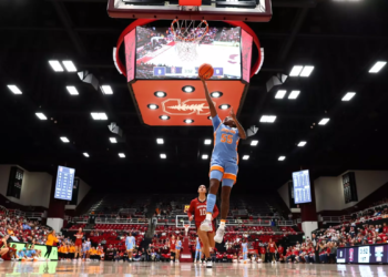 Cooper’s Double-Double Helps No. 19 UT Trim Stanford, 65-62