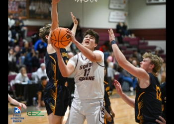 Rebels Get Back On Track With 67-38 Win Over University High