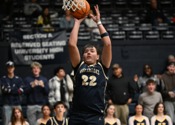 Cherokee Pulls Away Late Twice To Sweep West Greene