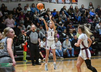 South Greene Separates From Lady Black Knights In Second Half To Stay On Top Of League