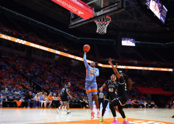 Hot-Shooting Bulldogs End Lady Vol Winning Streaks, 77-62