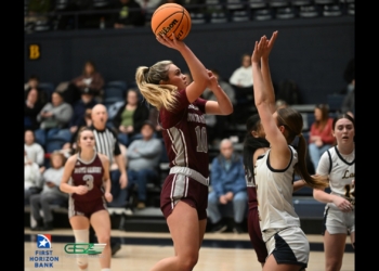 Fast Start Propels Lady Rebels To 52-12 Win Over University High