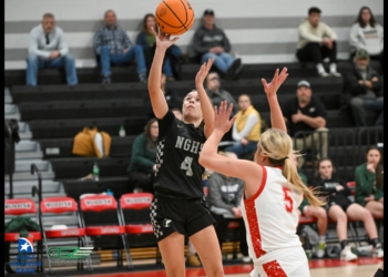 Lady Huskies Shake Off Slow Start To Take Down Washburn 54-37