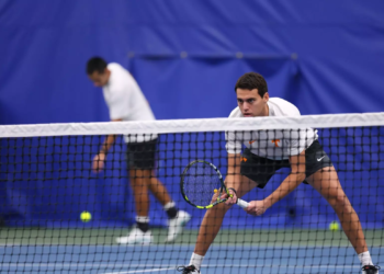 Vols Drop Match Against #3 TCU, 4-0