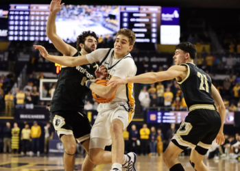 Bucs Drop Home Finale To Wofford