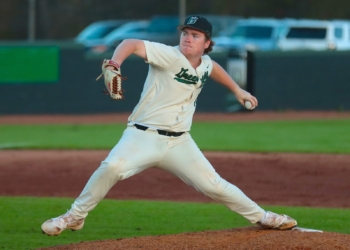 Harmon Hurls Gem And Homers In 10-0 Conference Win