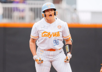 #1 Tennessee Run-Rules Austin Peay In Midstate Classic, 9-1