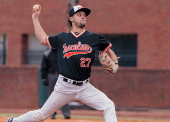 Baseball Drops Extra-Inning Heart-Breaker At No. 11 Trevecca