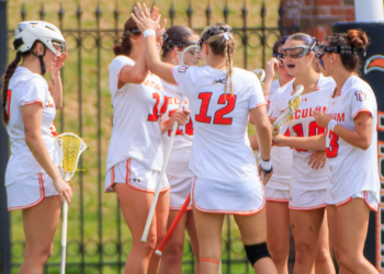 Pioneers Roar To 13-5 Win At Mars Hill