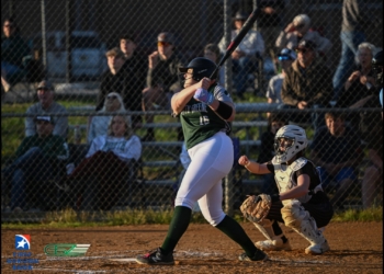 Southerland’s Slam Sends Lady Huskies To 9-4 Win Over Cloudland
