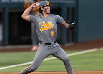 #21 Vols Dispatch Colonels, 10-3, In Midweek Action