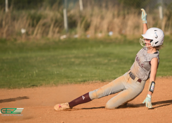 South Greene Takes Down Chuckey-Doak In Pink Out Game