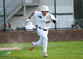 Huskies Rally Past Rebels For 16-9 Good Friday Win