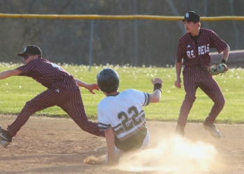 Huskies Defend Home Turf With Win 9-1 Win Over Rebels